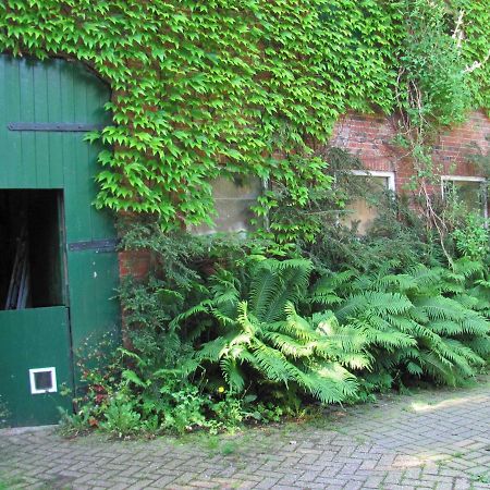 Gaestezimmer Im Engelshof, 61224 Moormerland Екстериор снимка